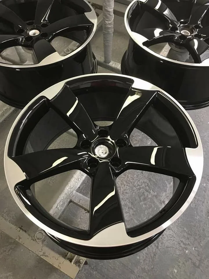Audi TTRS 19"