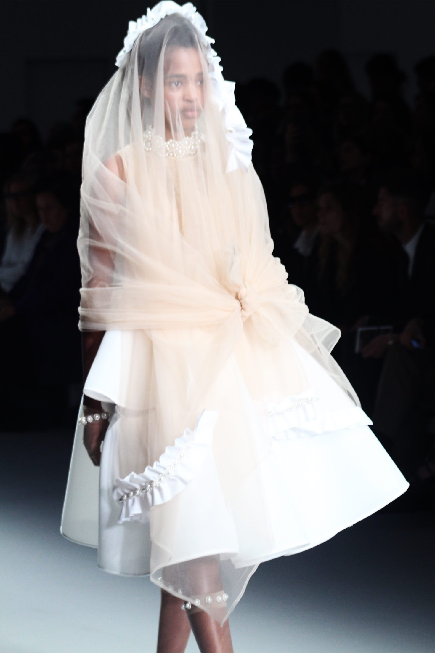 Simone Rocha London Fashion Weeek ss14 3.jpg