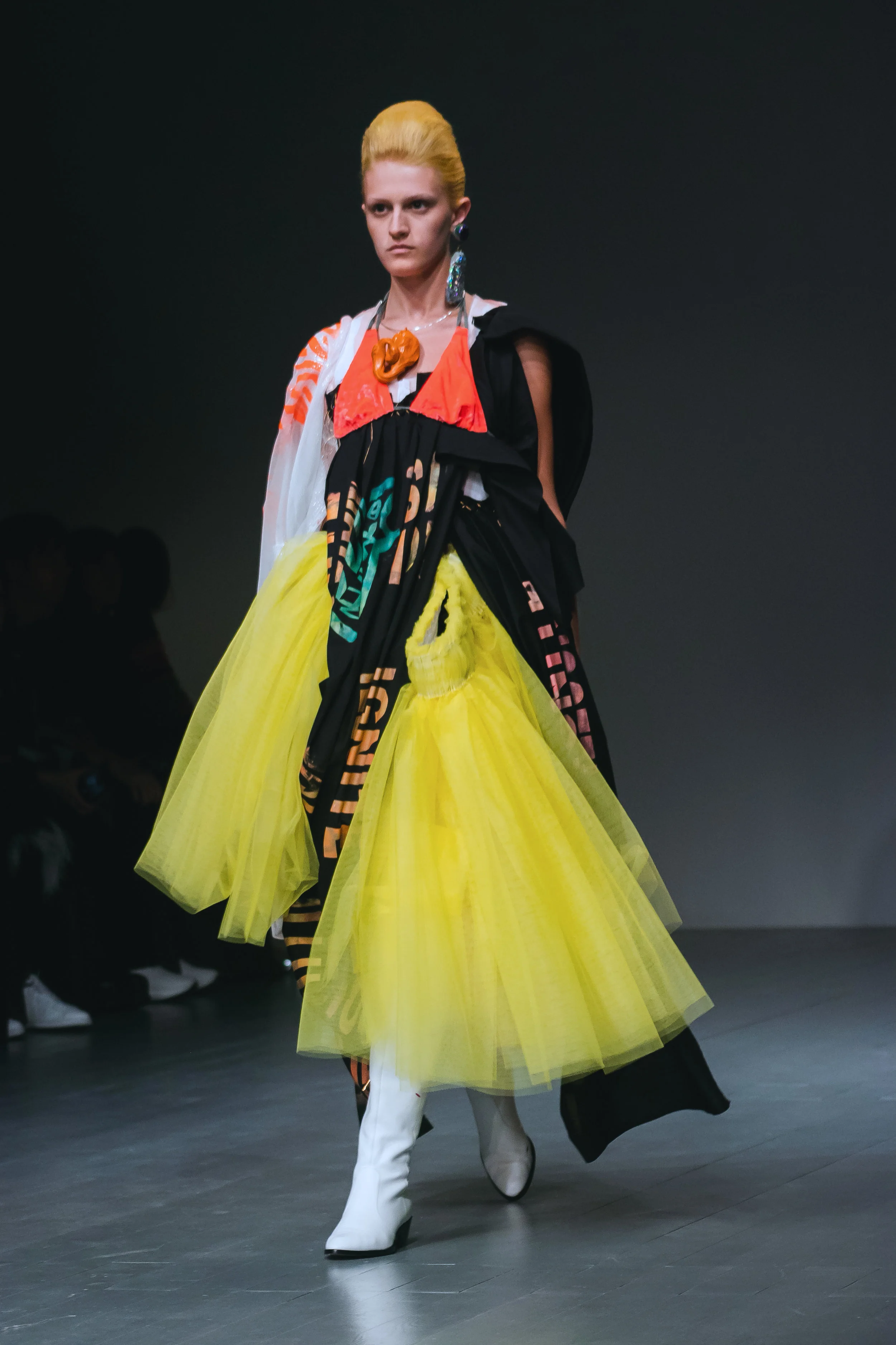 Matty Bovan London Fashion Week SS19 Adorngirl 19.jpg