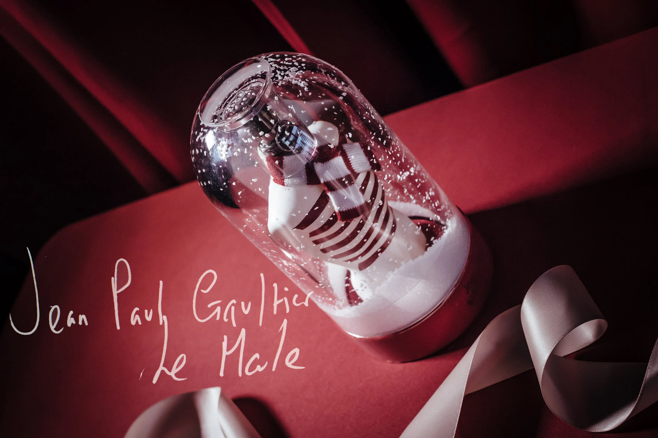 jean paul gaultier le male snow globe