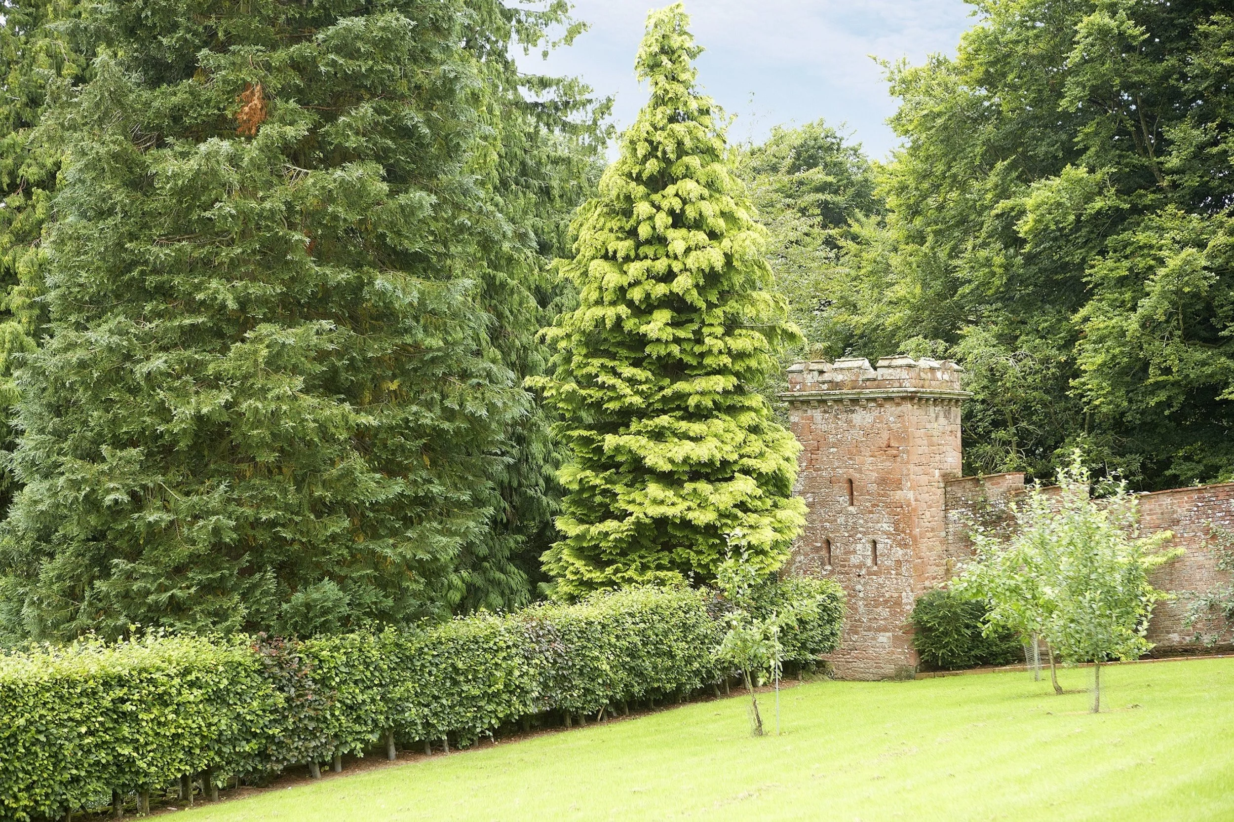 Melmerby Hall Folly.jpg