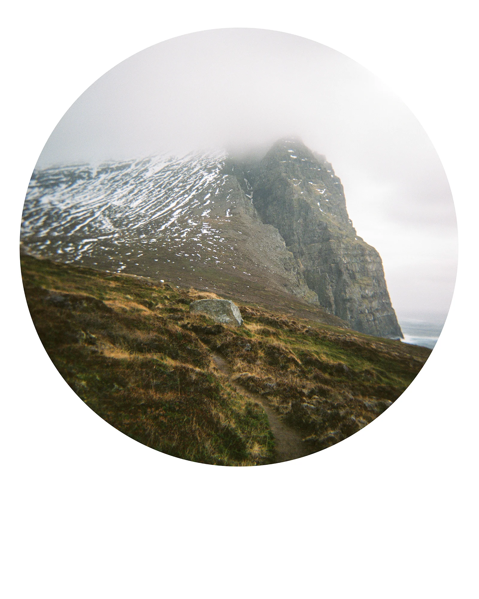 Nils Karlson-Holga Circle-2.jpg