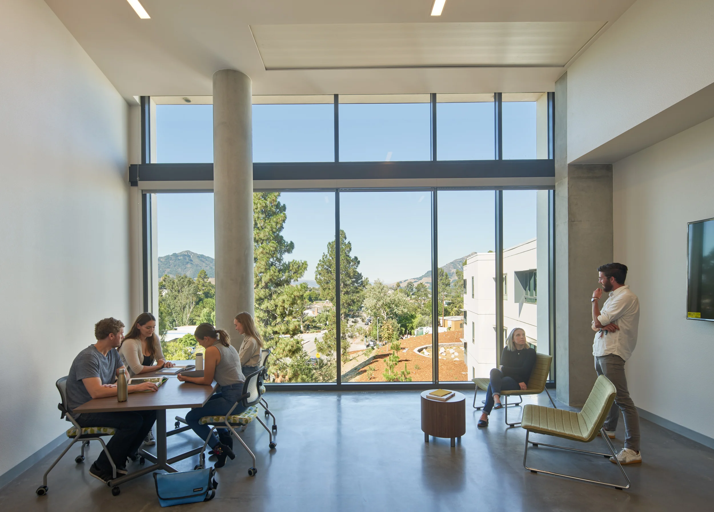 cal-poly-student-housing_valerio-dewalt-train