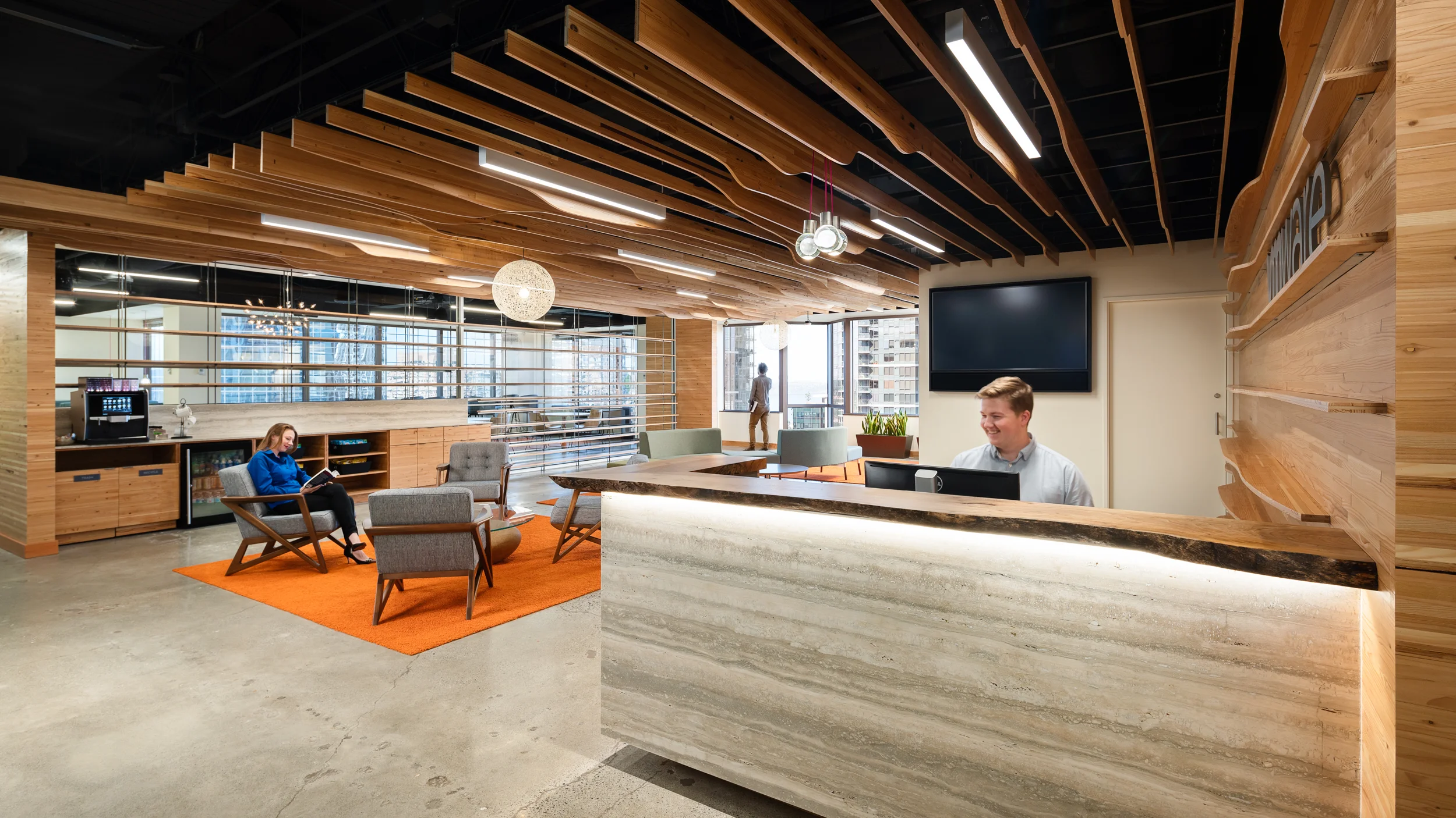 vmware_bellevue_valerio-dewalt-train