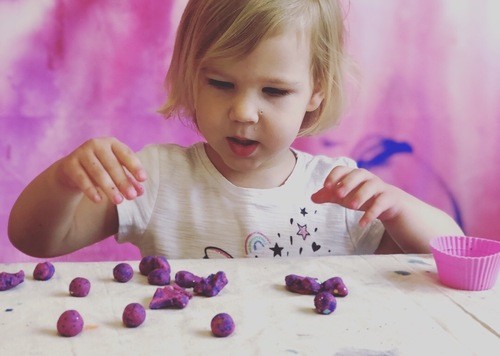 Mini Makers (ages 1.5-3)