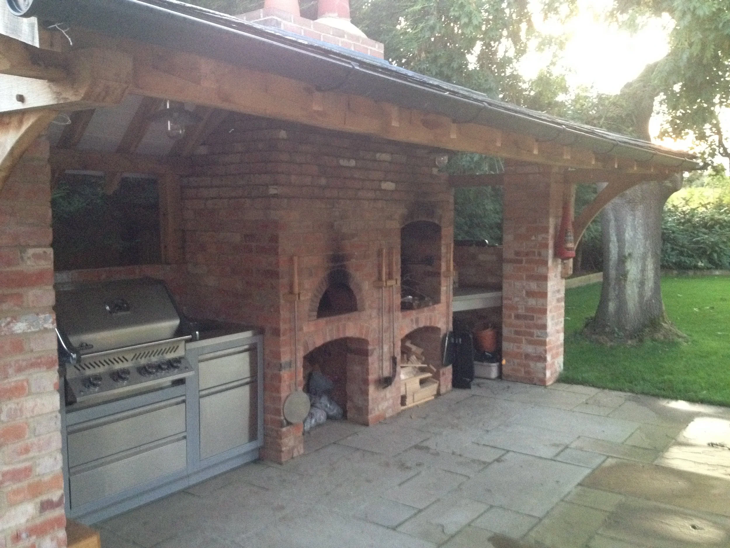 Outdoor kitchen