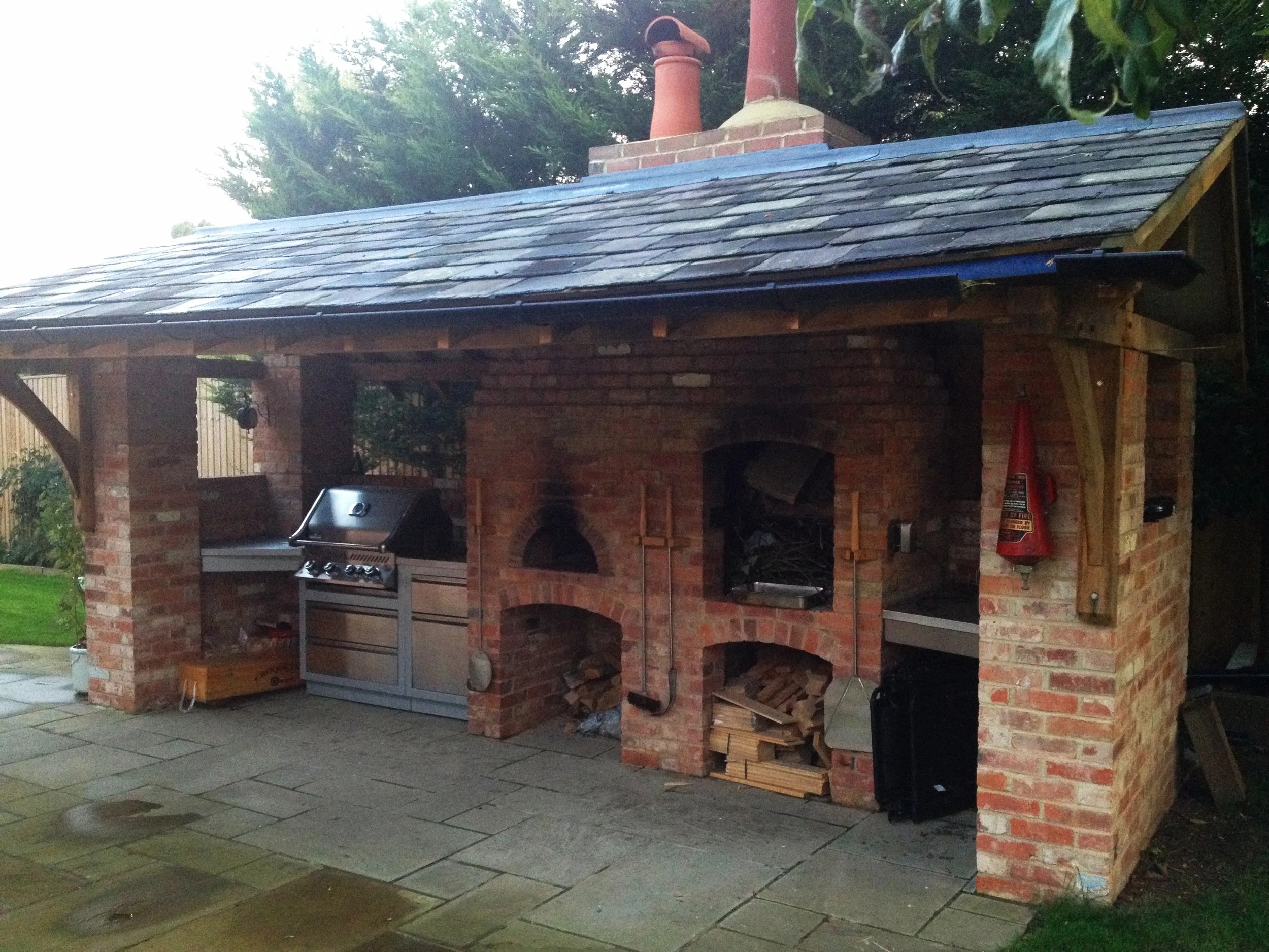 Outdoor kitchen