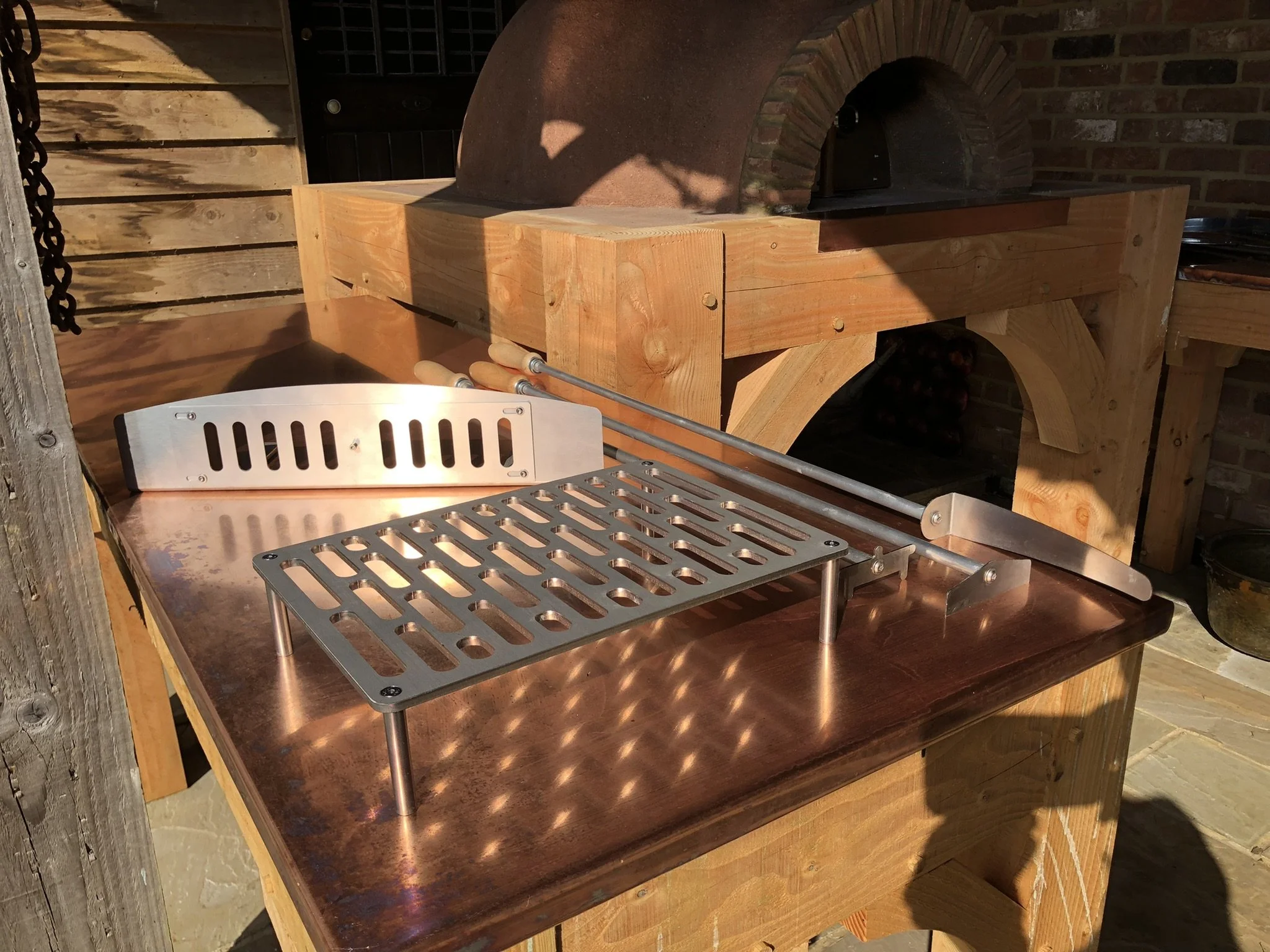Pizza oven tools and accessories from Browning ovens