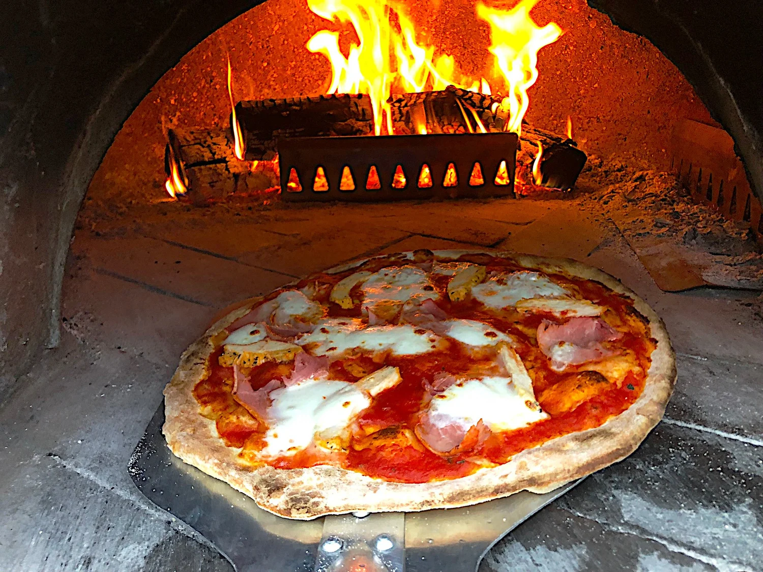 Pizza Ovens & Accessories BROWNING OVENS — Small Pizza Oven Fire