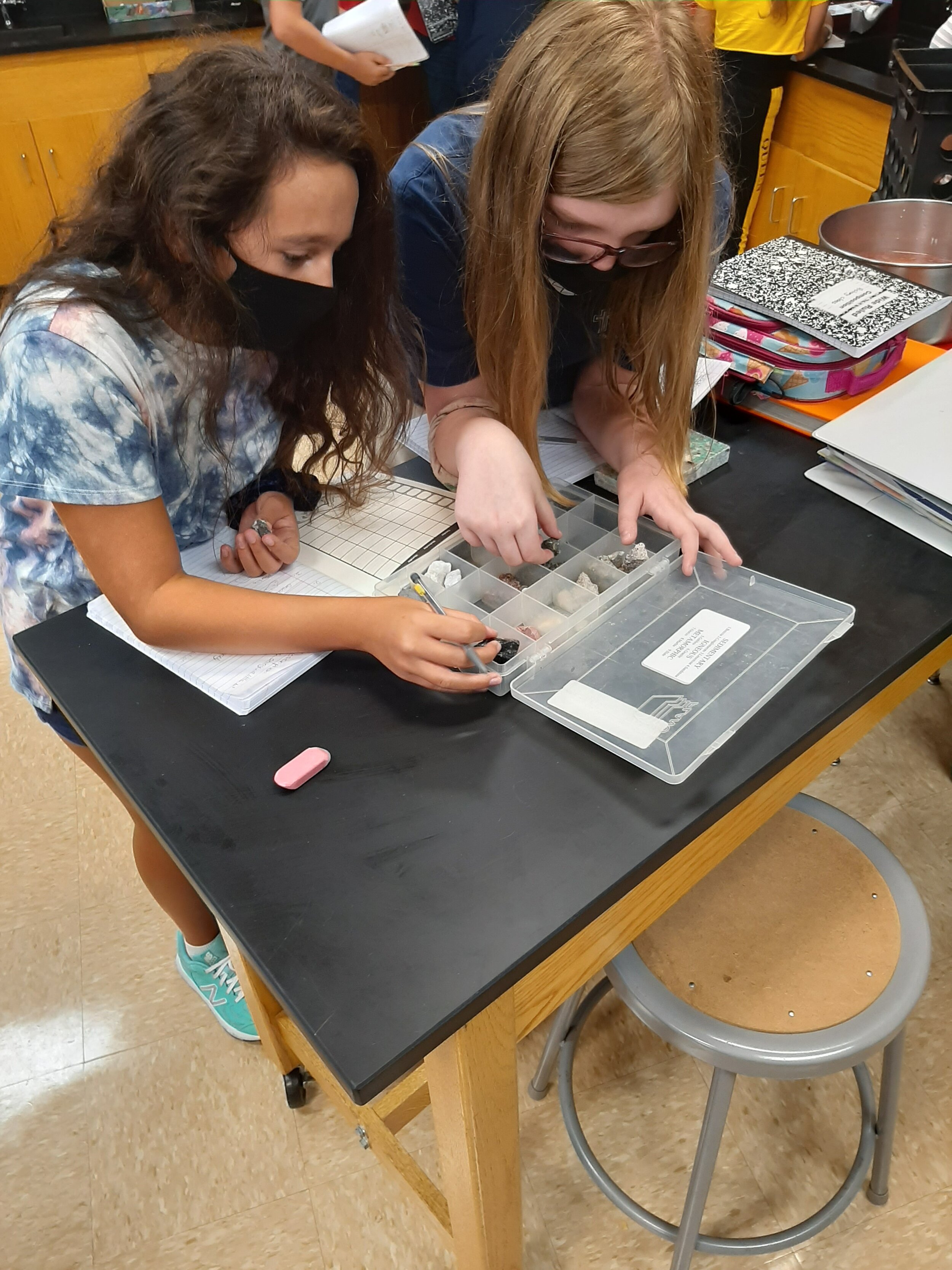 6th grade rock identification lab6.jpg