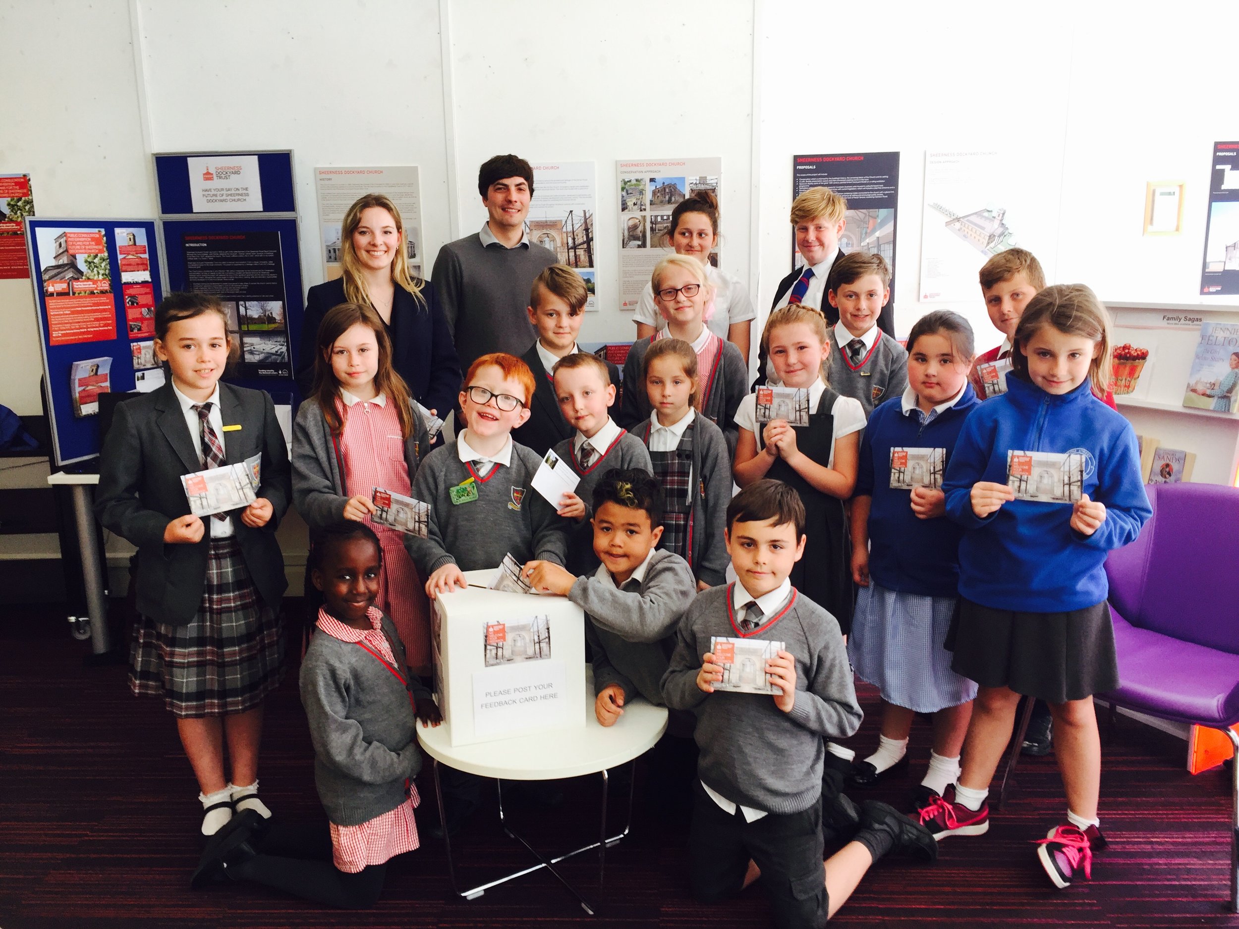 The pupils are ready to post their comments