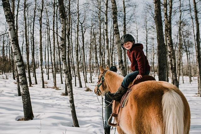 Today is #worldhappinessday and for this guy happiness is getting back into the saddle to explore after a long winter off. ⠀⠀⠀⠀⠀⠀⠀⠀⠀
⠀⠀⠀⠀⠀⠀⠀⠀⠀
What does it mean for you?
⠀⠀⠀⠀⠀⠀⠀⠀⠀
⠀⠀⠀⠀⠀⠀⠀⠀⠀
#mysticcreekphotography #okotoksfamilyphotographer #okotoksf