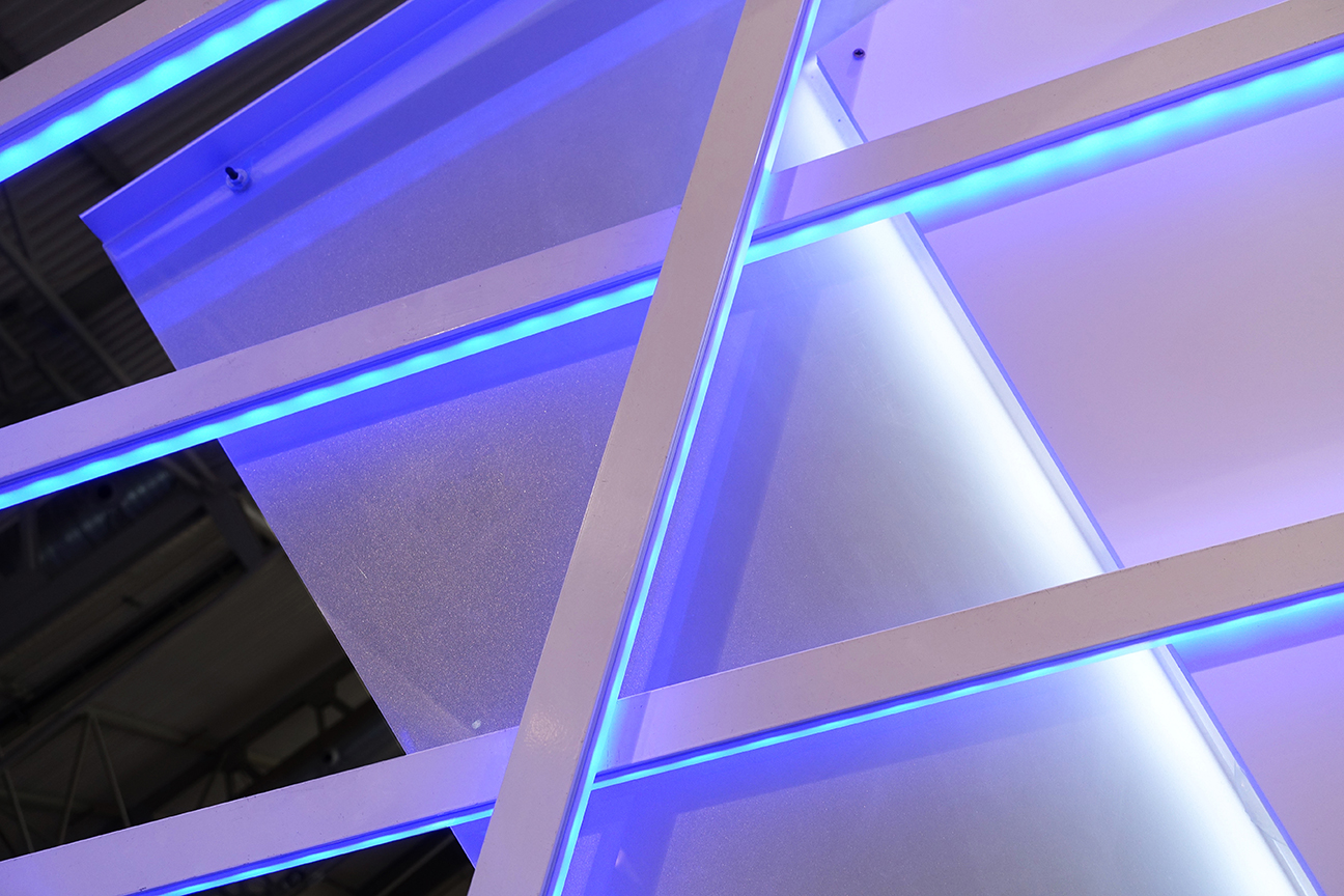 Visa cross pattern detail.01.jpg