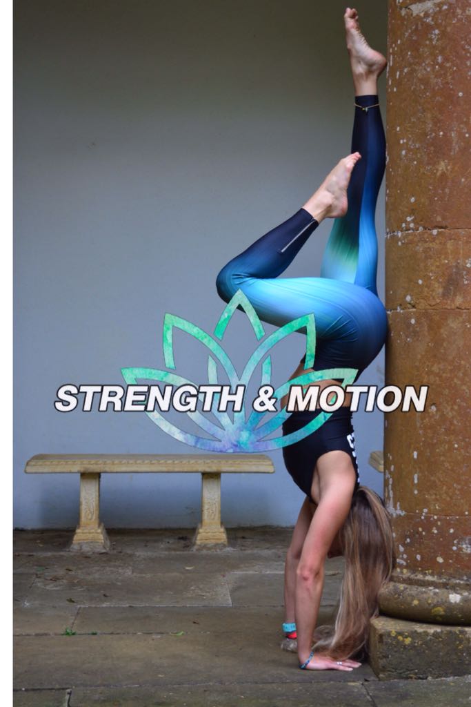 The wonderful @girlwhohikes (on Instagram) did a photo shoot with Strength & Motion at the end of the summer and this is a preview of some of the photos she took at Wroxton Abbey, Oxfordshire. 