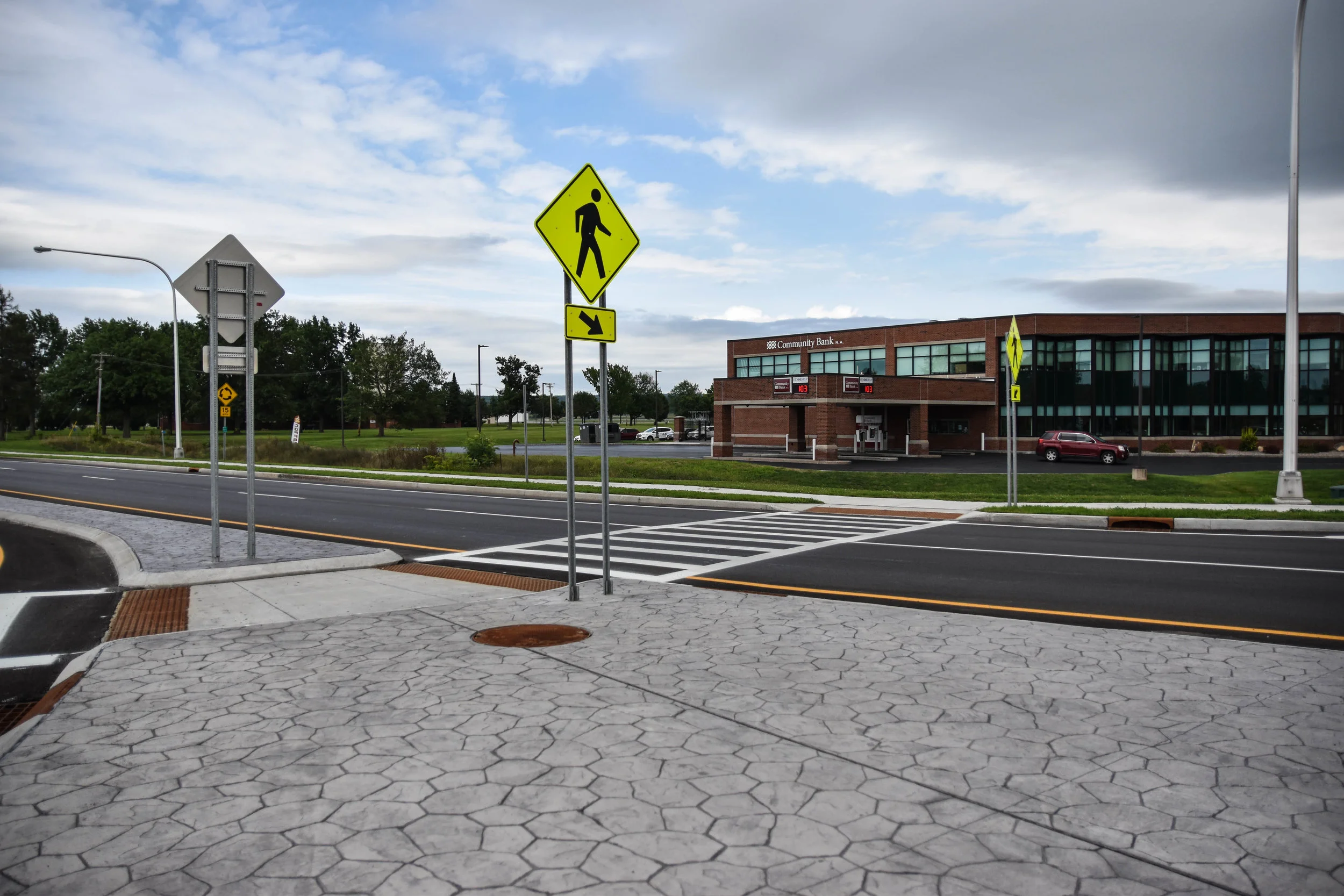 Grifiss Roundabout_-12.jpg