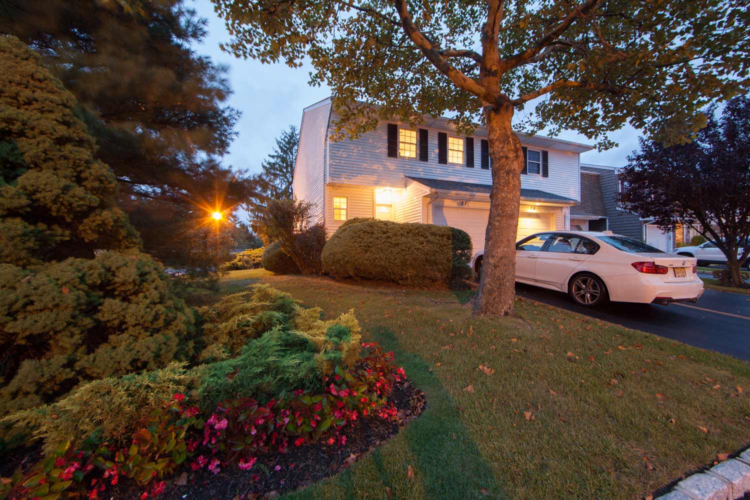 77 Woodlake Drive West, Woodbury, NY