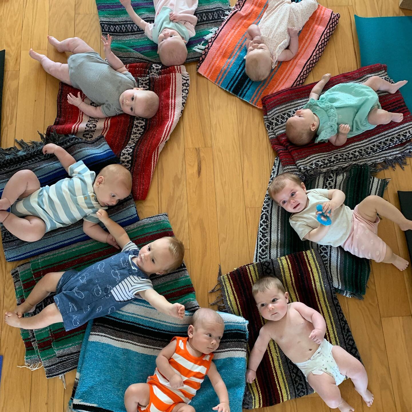 Got your attention with this cuteness?!🥰

GREAT! There&rsquo;s still time to snag 20% OFF all of @flow_of_life_yoga Embodied Childbirth Education Classes 🥳🥳🥳

That includes&hellip;
💥The Fourth Trimester with @trilliumlearningcenter 
  TONIGHT 6-