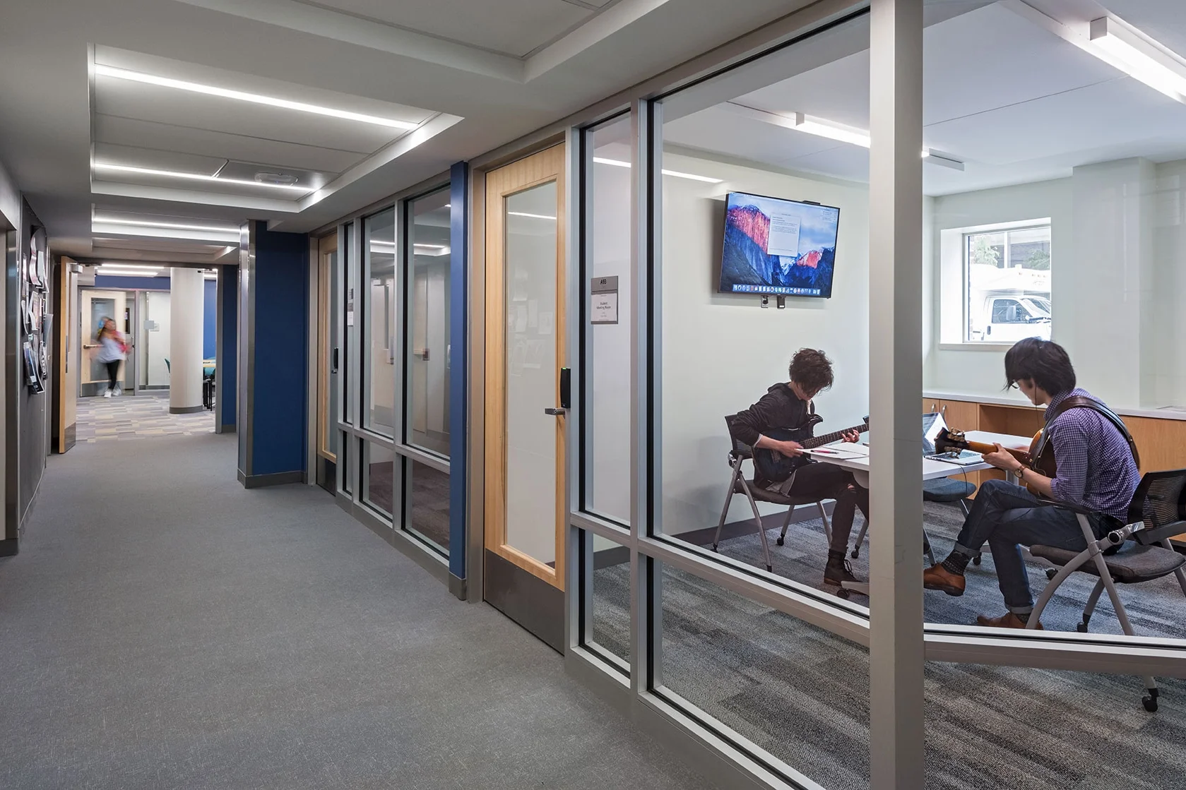 Student Meeting Areas