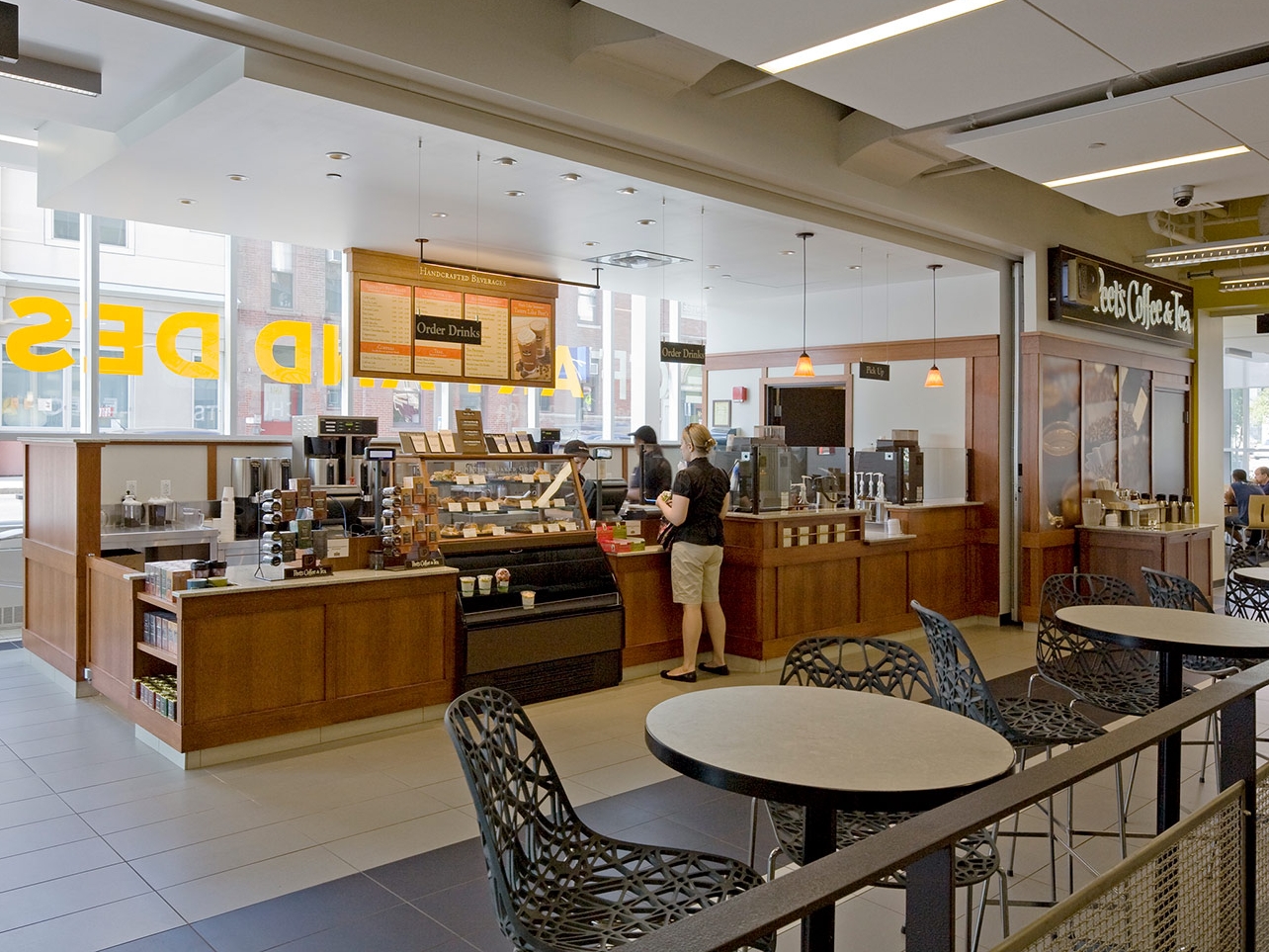 Peet's Coffee and Tea Kiosk
