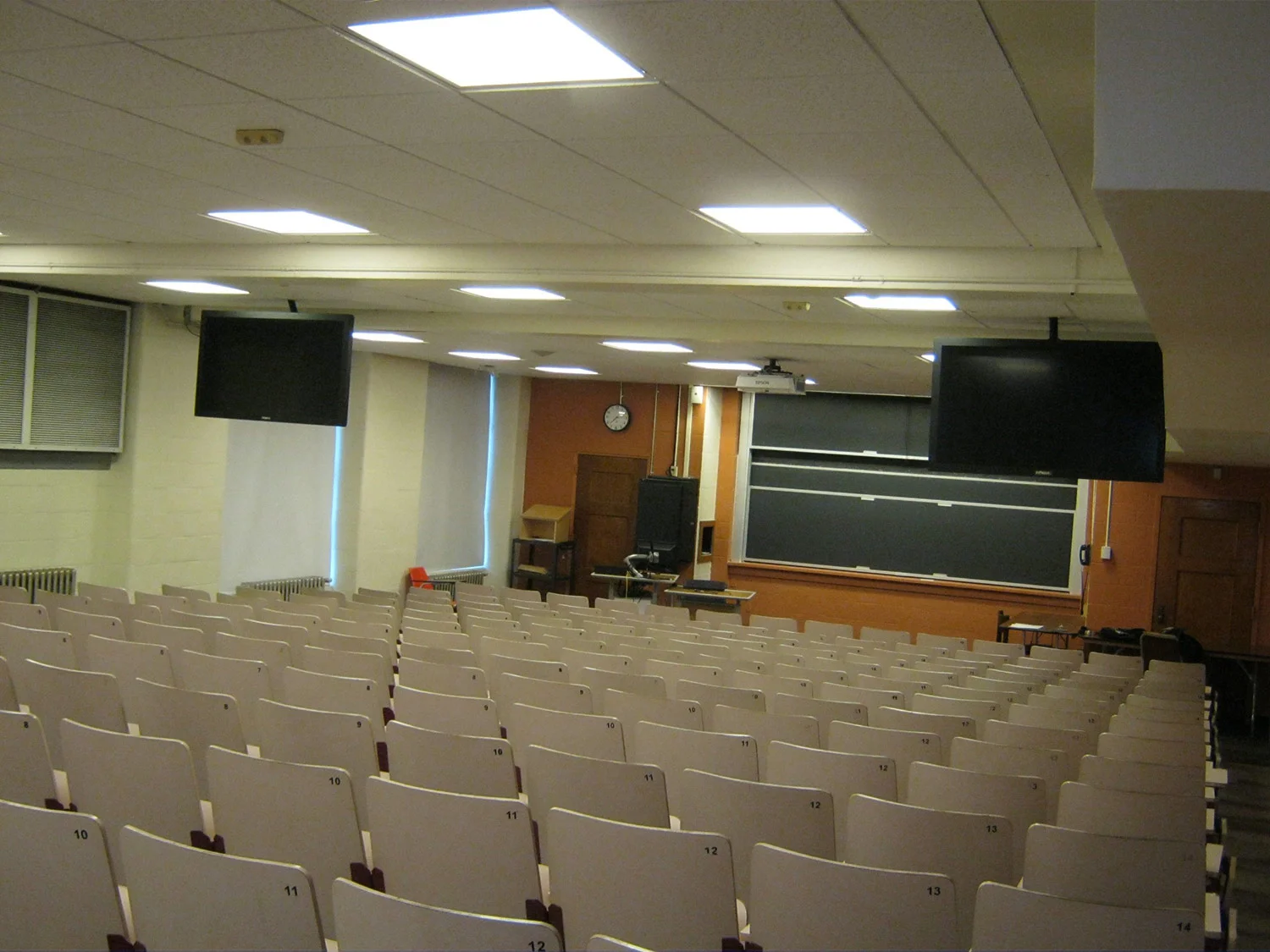 Mugar Hall Classroom prior to our renovation