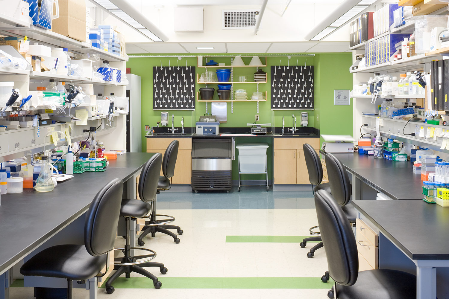 Collaborative Genomics Laboratory