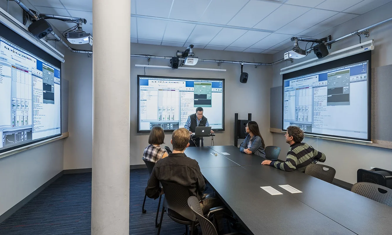Electronic Production and Design Seminar Room