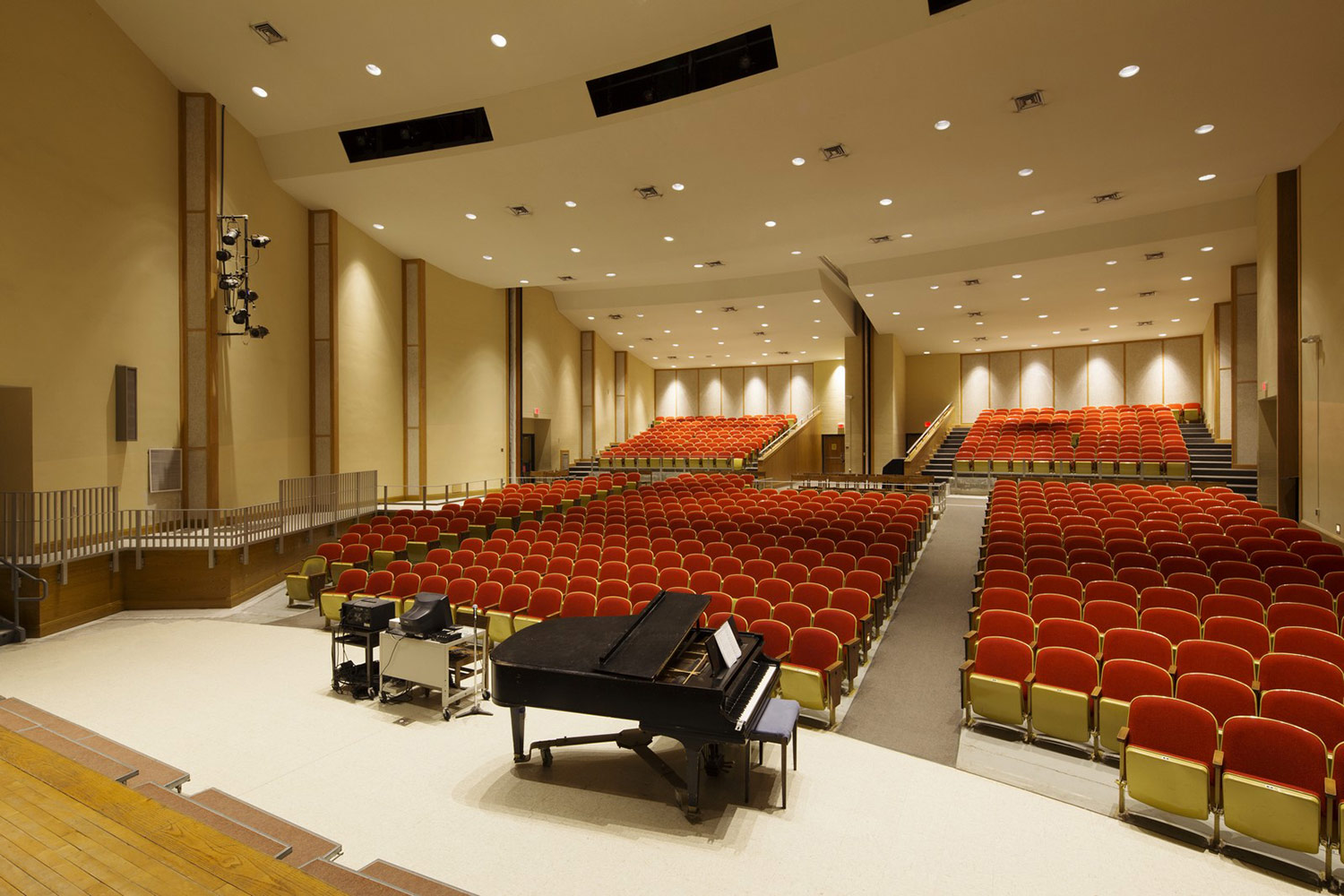 Newburyport, Nock-Molin School Renovation