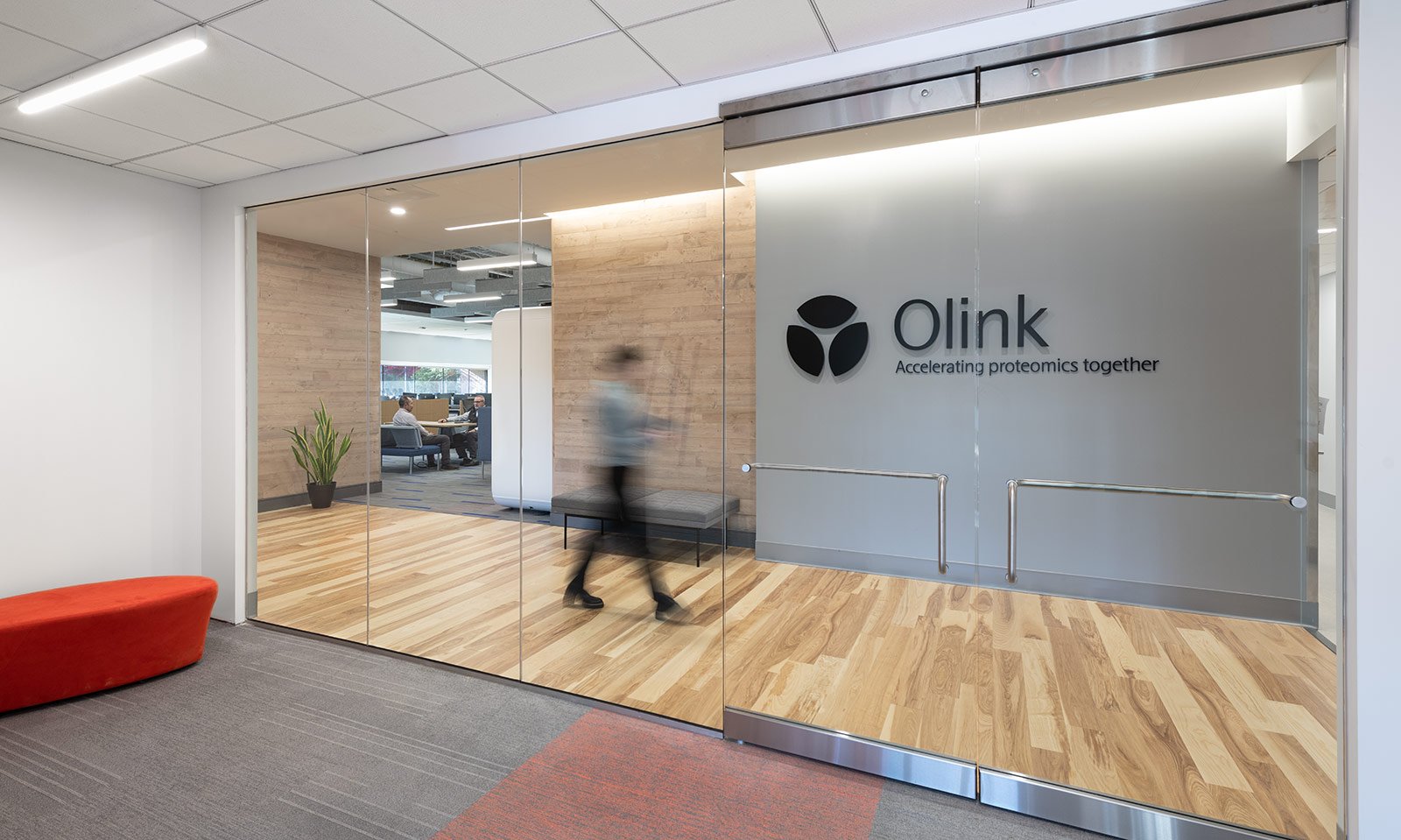 Olink Proteomics Lab and Workplace