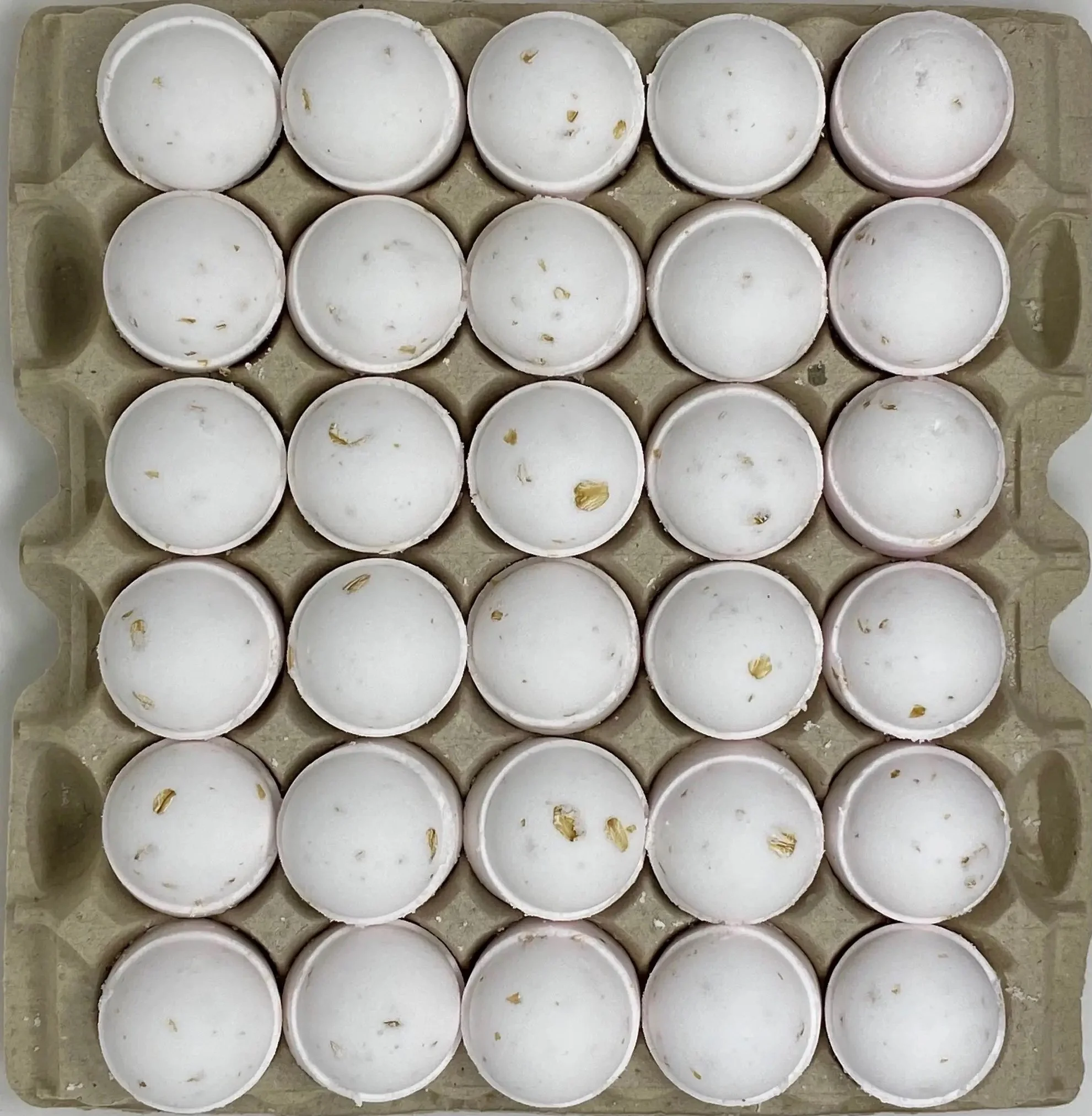 Oat milk bath bomb.jpg
