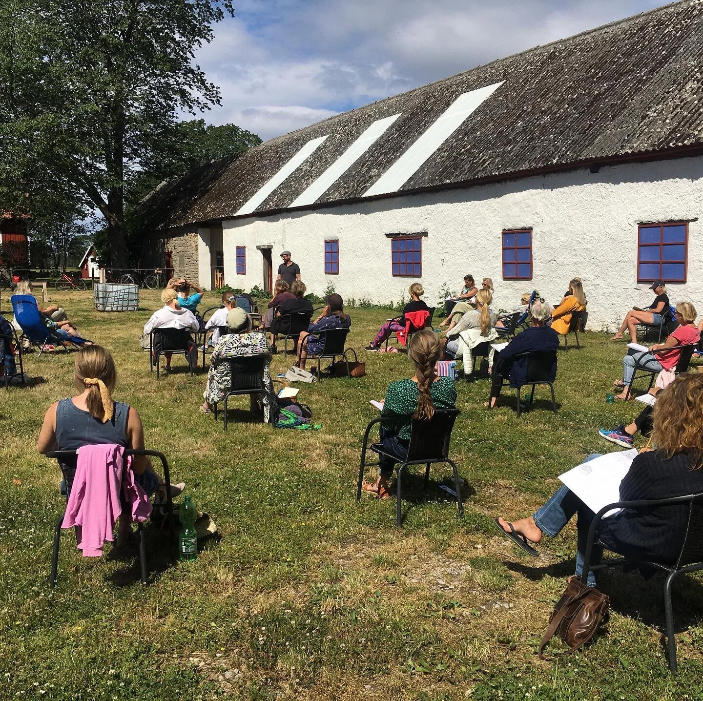 Vedic Art courses at island Öland Sweden. Social distancing, friendly atmosphere and much space.  Experience freedom and joy with Curt Källmans method. www.VedicArt.com #vedicart&ouml;land #vedicartsweden