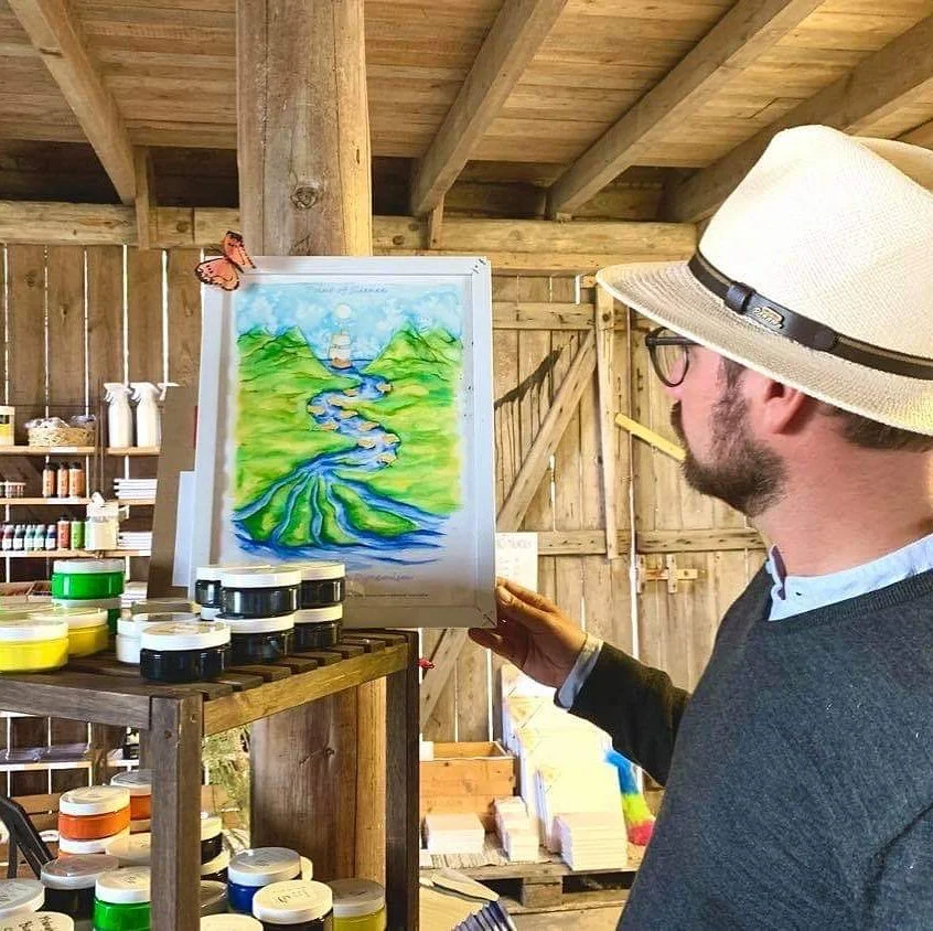 The Vedic Art method support your art and life journey <3 The first four principles are the tools of the creator. Principles 5-14 are the creative process. The principles 15-17 represents the fulfillment of the path of the creator and experiencing