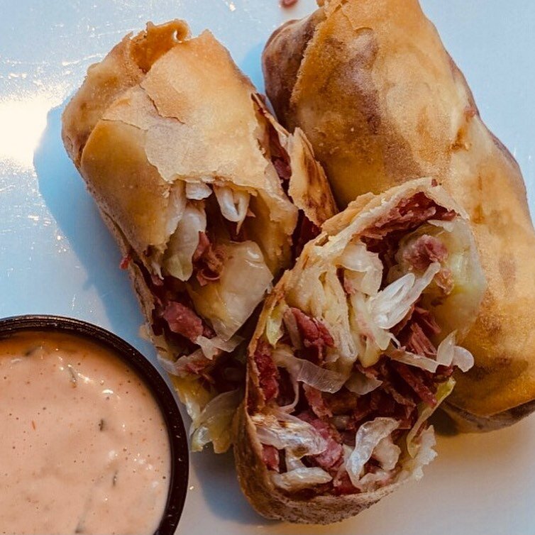 🍀 🌈 Happy St. Paddy&rsquo;s Day! To celebrate, we have our new special...crispy Corned Beef &amp; Cabbage Egg Rolls. Only available today and very limited quantities so pre-order yours online via Toast before they run out! It&rsquo;s also the last 