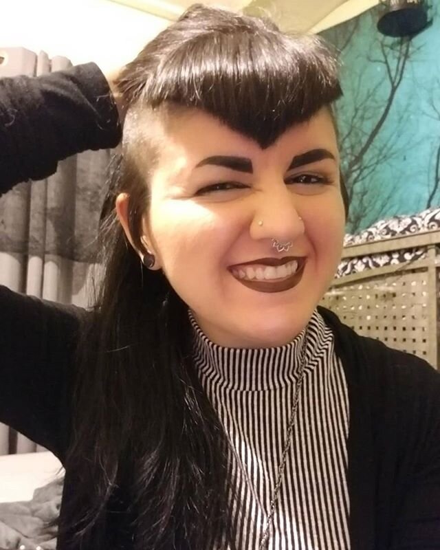 Had the pleasure of cutting goth babe Wren's hair recently.  I think she looks pretty happy with it.
Book your holiday hair NOW!
styleseat.com/adrienneazzara .
.
 #scissorsofmercy #happygoths #gothhair #althair #gothhairstyle #gothhairdresser #vbangs