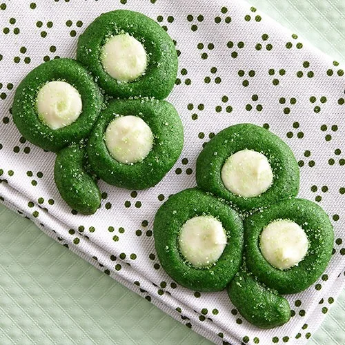 R112 shamrock cookies.jpg