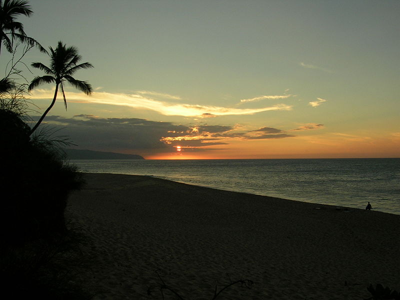 115JQ2-SunsetBeach(Oahu).JPG