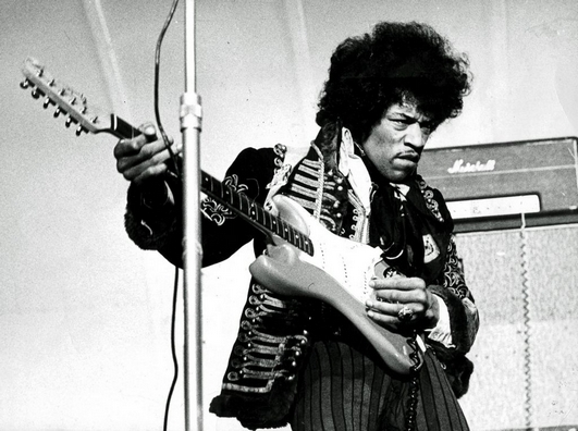  � SCANPIX SWEDEN, Stockholm, Sverige, 2000-06-06, Foto: SCANPIX Scanpix Code 20360
***ARKIVBILD 1967-05-24***
Gitarrlegenden Jimi Hendrix p� Gr�na Lunds scen. 