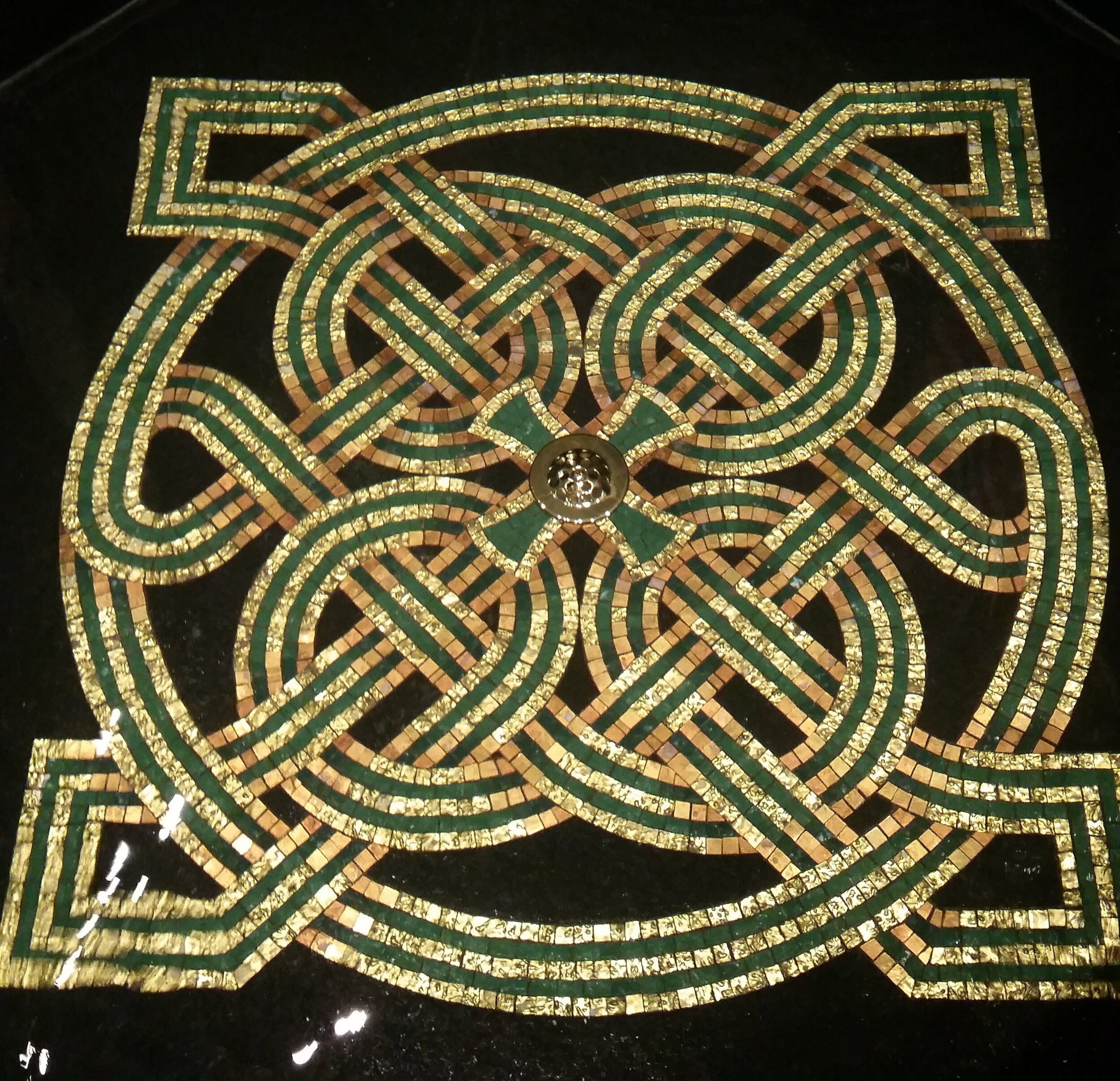 102 celtic knot on floor-- copyright free.jpg