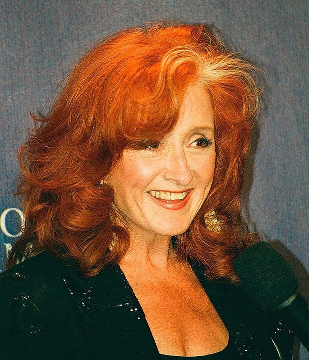 104a Bonnie_Raitt_2000.jpg