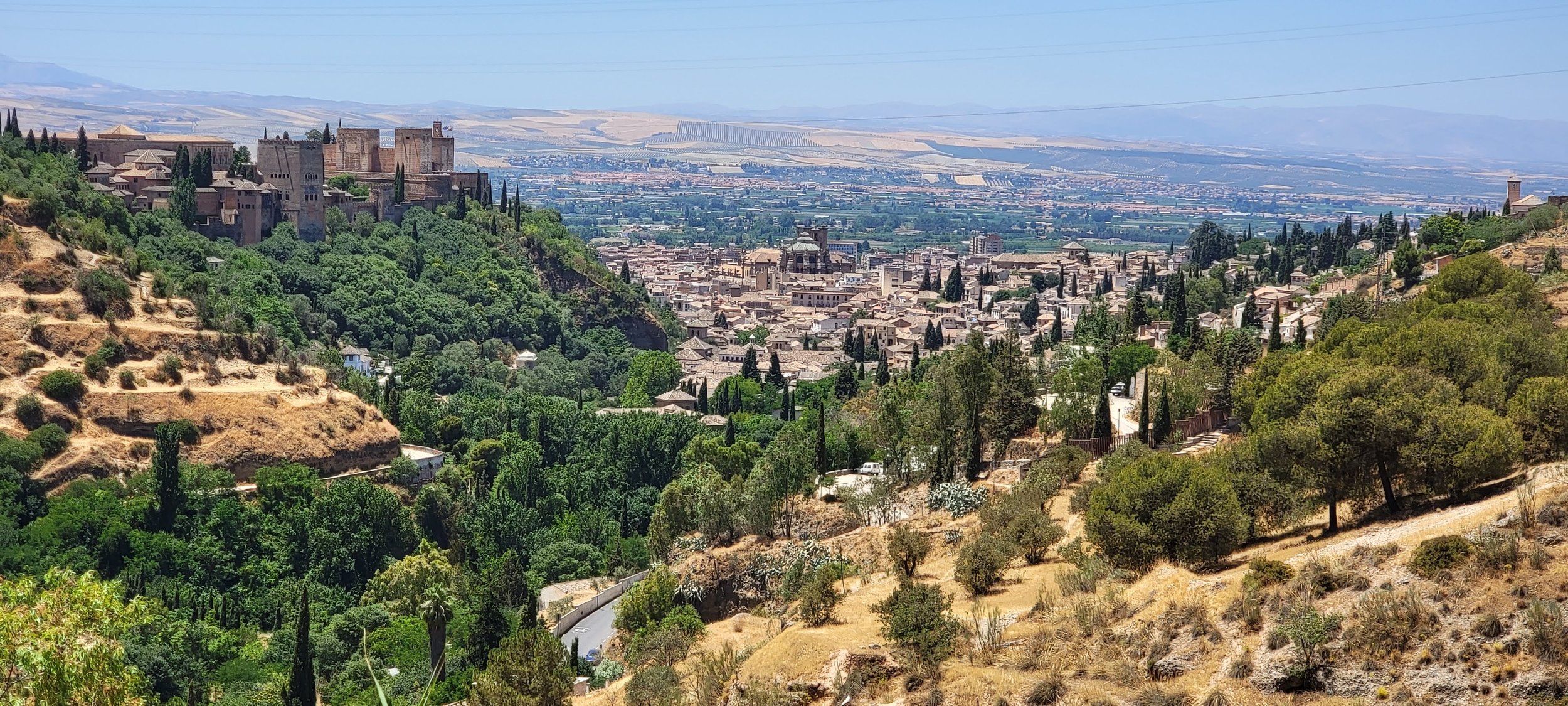 104c View of Alhambra and Granada from Sacromonte Abbey.jpg