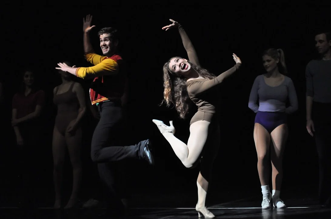 A Chorus Line: Sing!