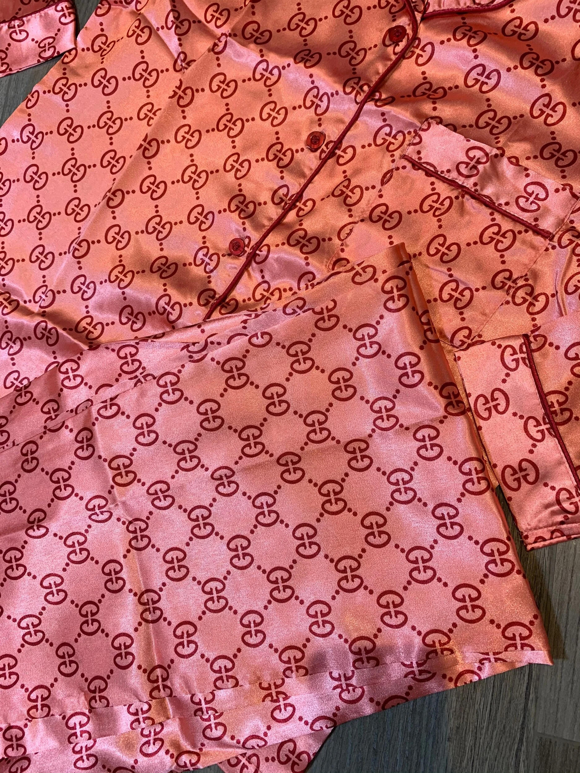 1B56E3AD-500A-40D4-B6D8-161E3229E06C