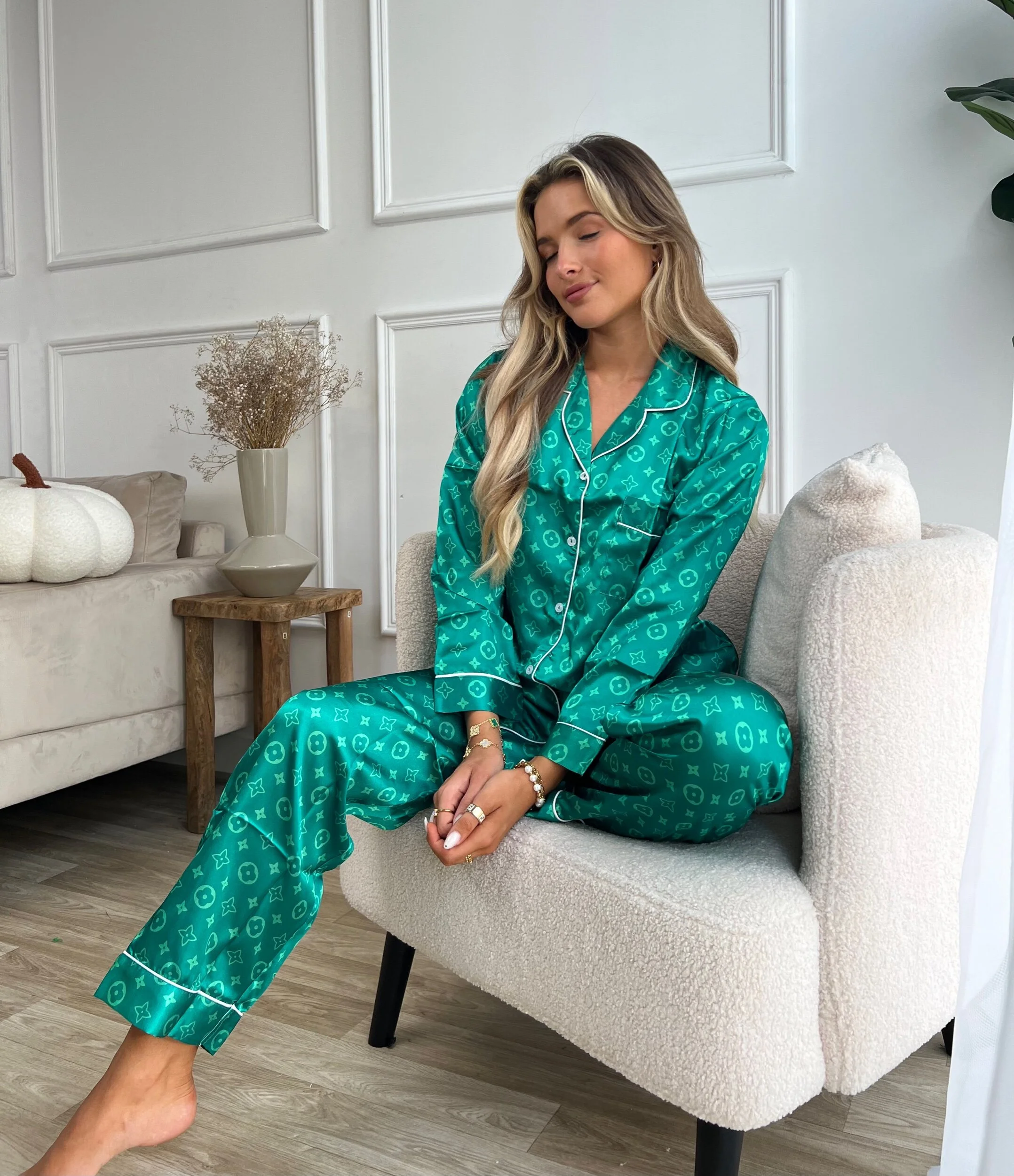 F2A85E57-ACC5-491E-A183-A06107BD0EC5