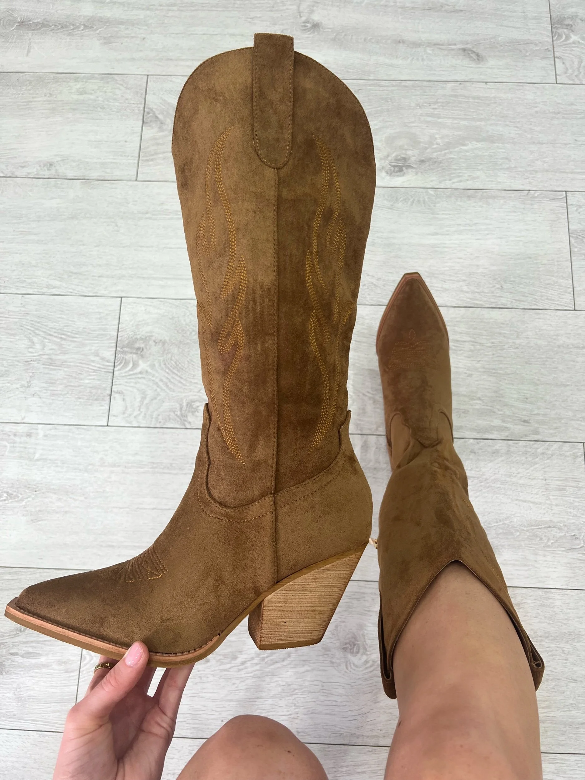 21A7976E-5621-4671-BE14-AD0868F18BBB