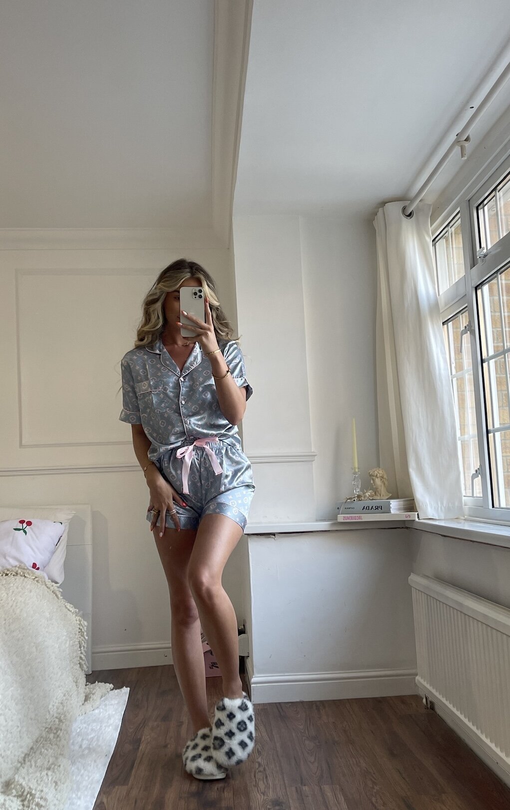 508F702A-DE6A-4D4B-9DB4-09CE3C2859AA