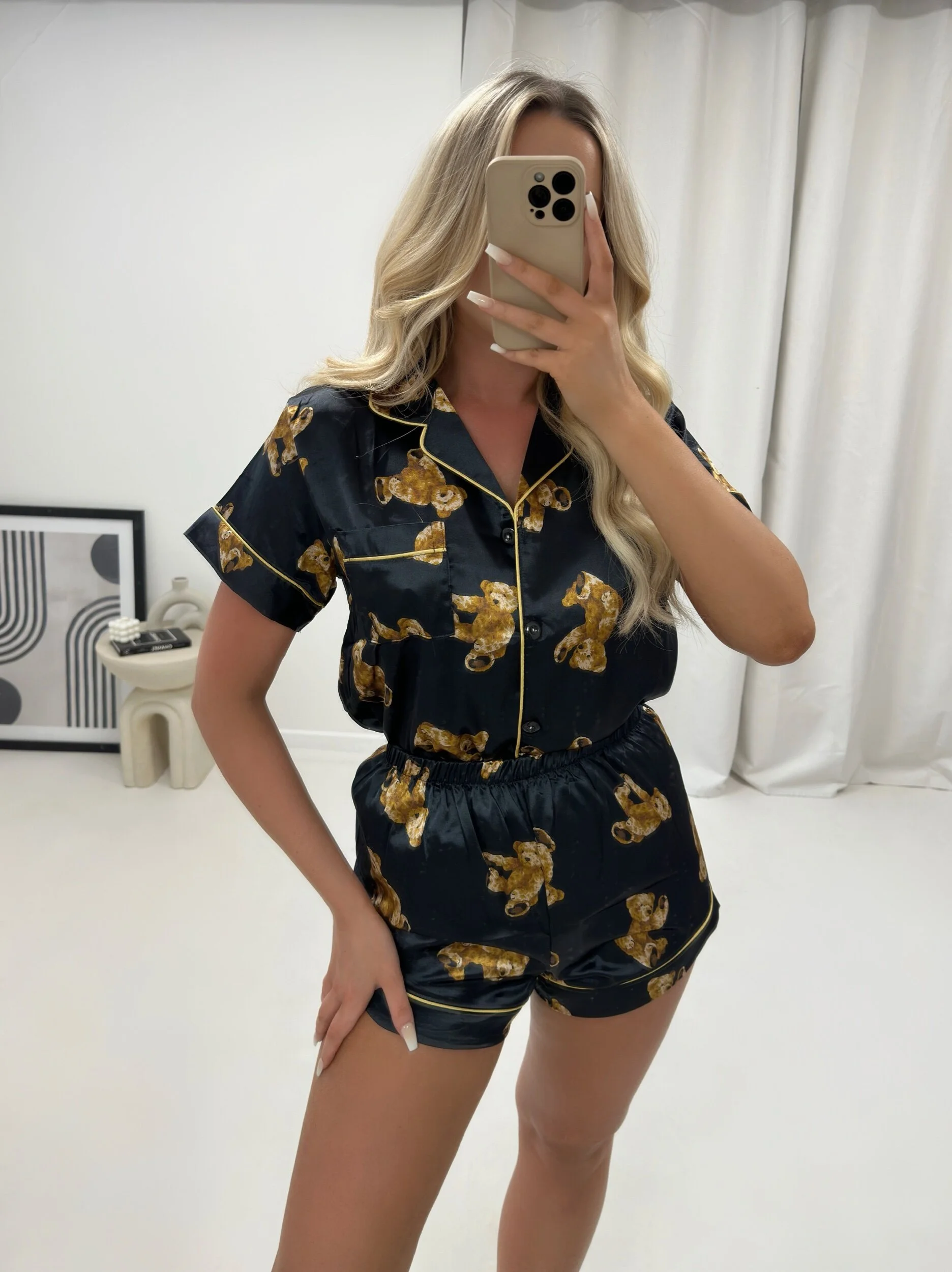 83D00EAB-73F3-4A57-AEBB-04A51EABC6F9