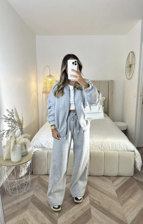 AACD4851-F952-4C67-AC44-DBFADFB9CD27