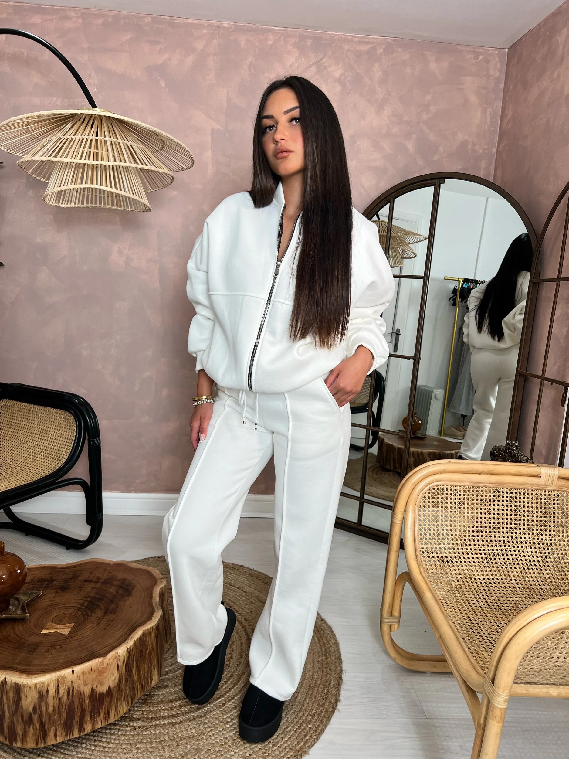 7B4C68B8-EFB0-4C25-8FF2-1644EE865189