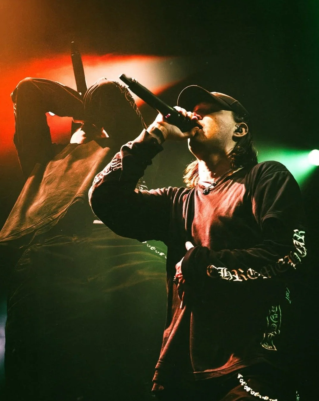 Today wraps up @zero’s run supporting @atreyuofficial across Europe with one final show in Hamburg! The U.S. leg begins next month! Who’s ready!? 
📸 : @DrewFromCharlotte