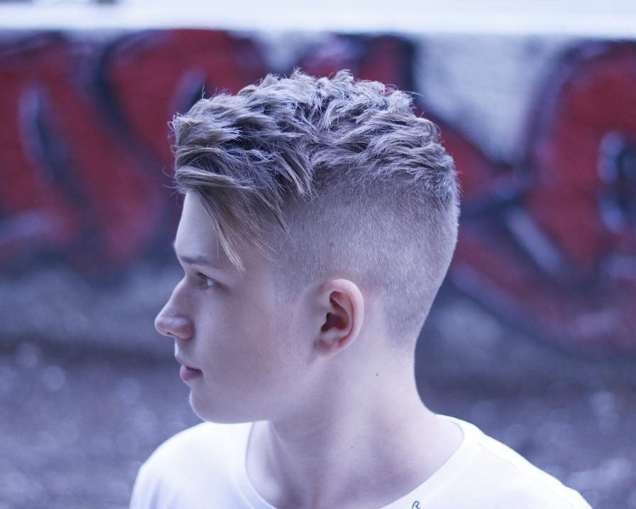 25 Stylish Fringe Haircuts for Men | Mens hairstyles, Haircuts for men, Long  hair styles men