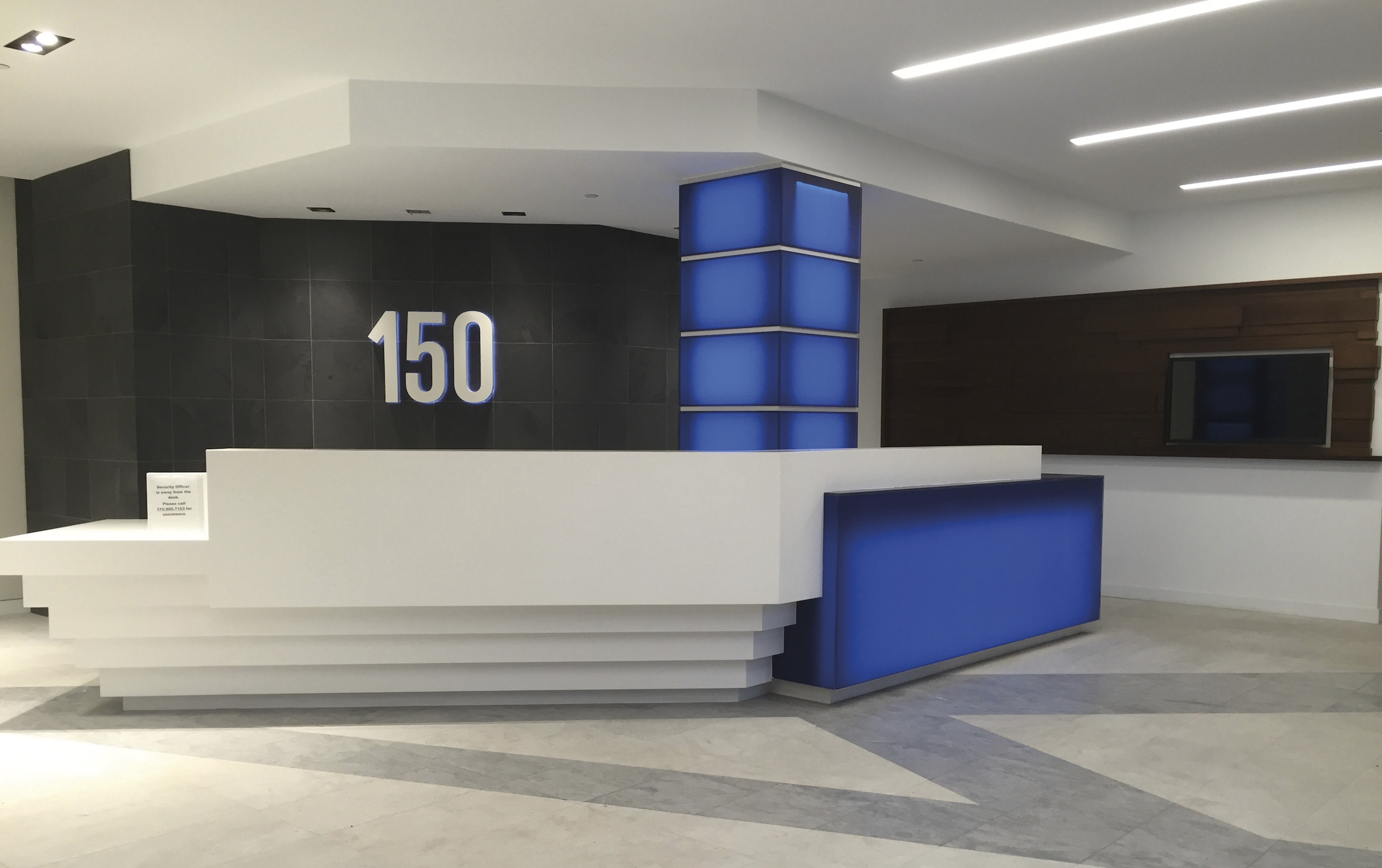 Reception desk 5.png